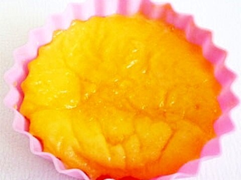 電子レンジとシリコンカップの簡単オムレツ